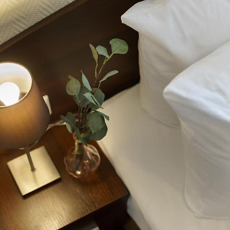 Hotel Alte Wache ฮัมบูร์ก ภายนอก รูปภาพ